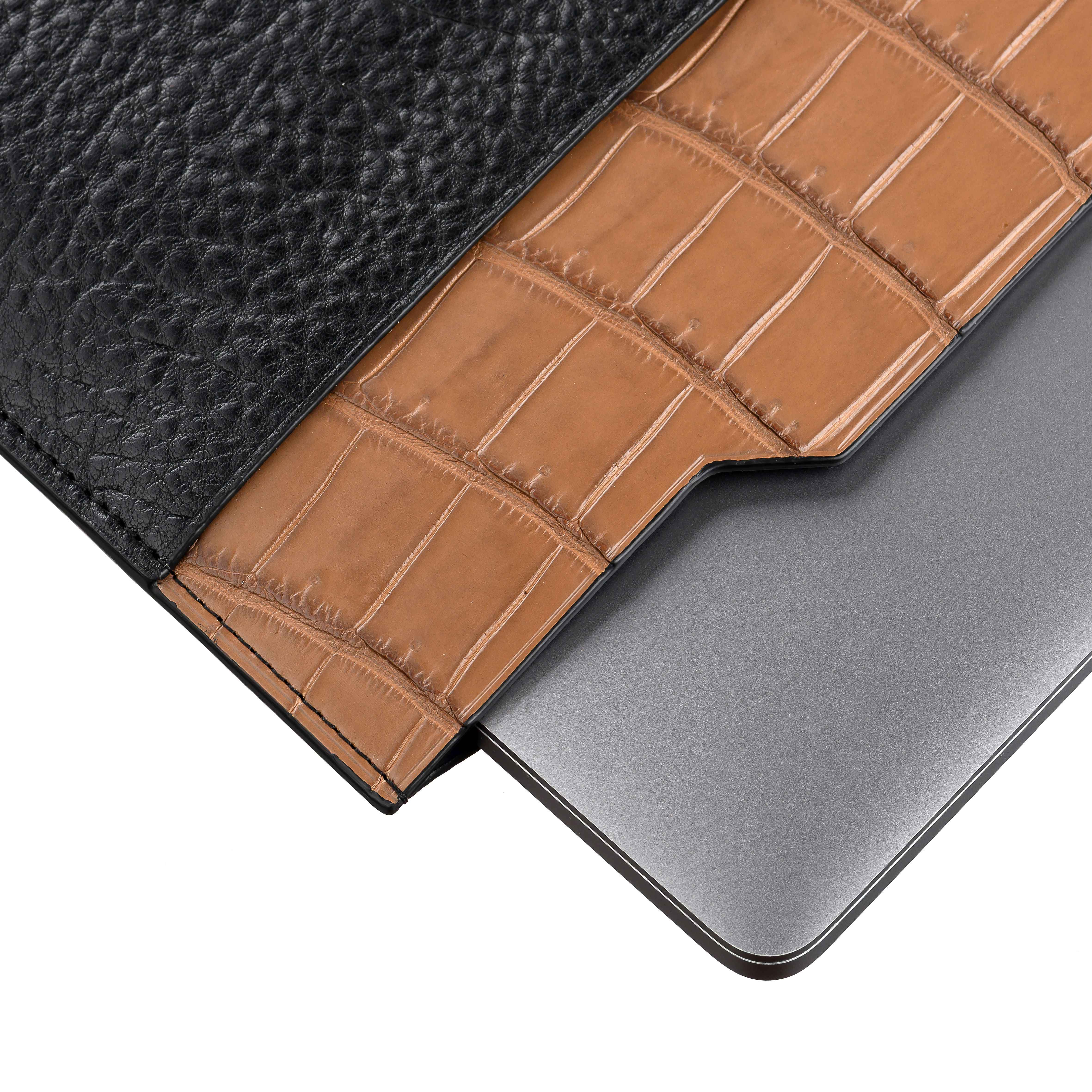 Laptop Envelope Case in Alligator