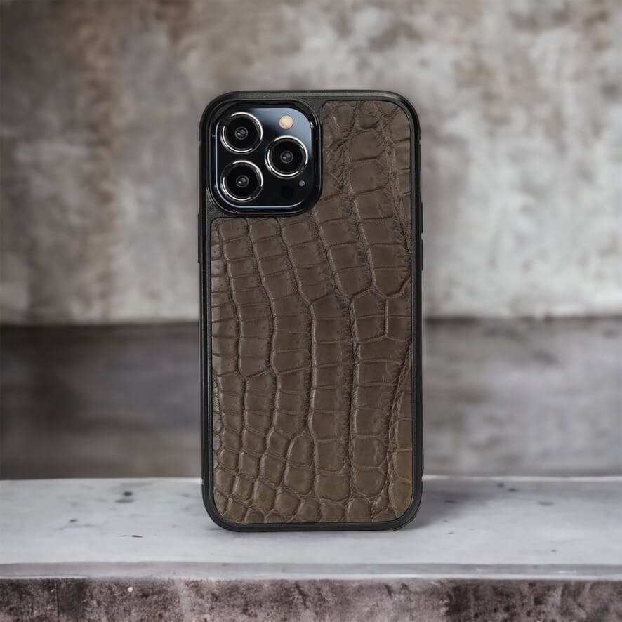 Classic Case For iPhone 13 Pro Max in Alligator