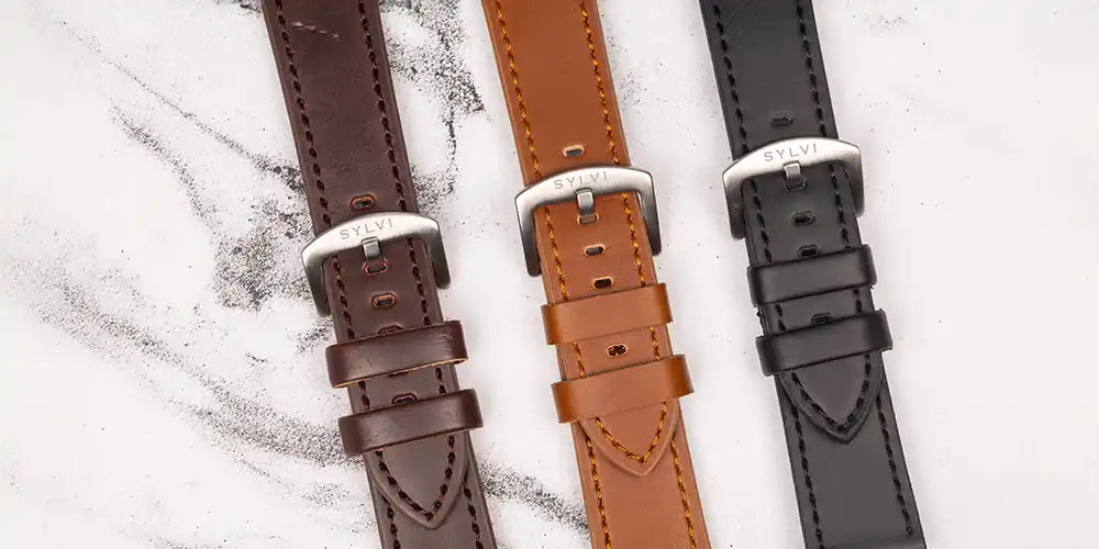 Silicone vs Leather Watch Strap: Which One Fits Your Lifestyle?