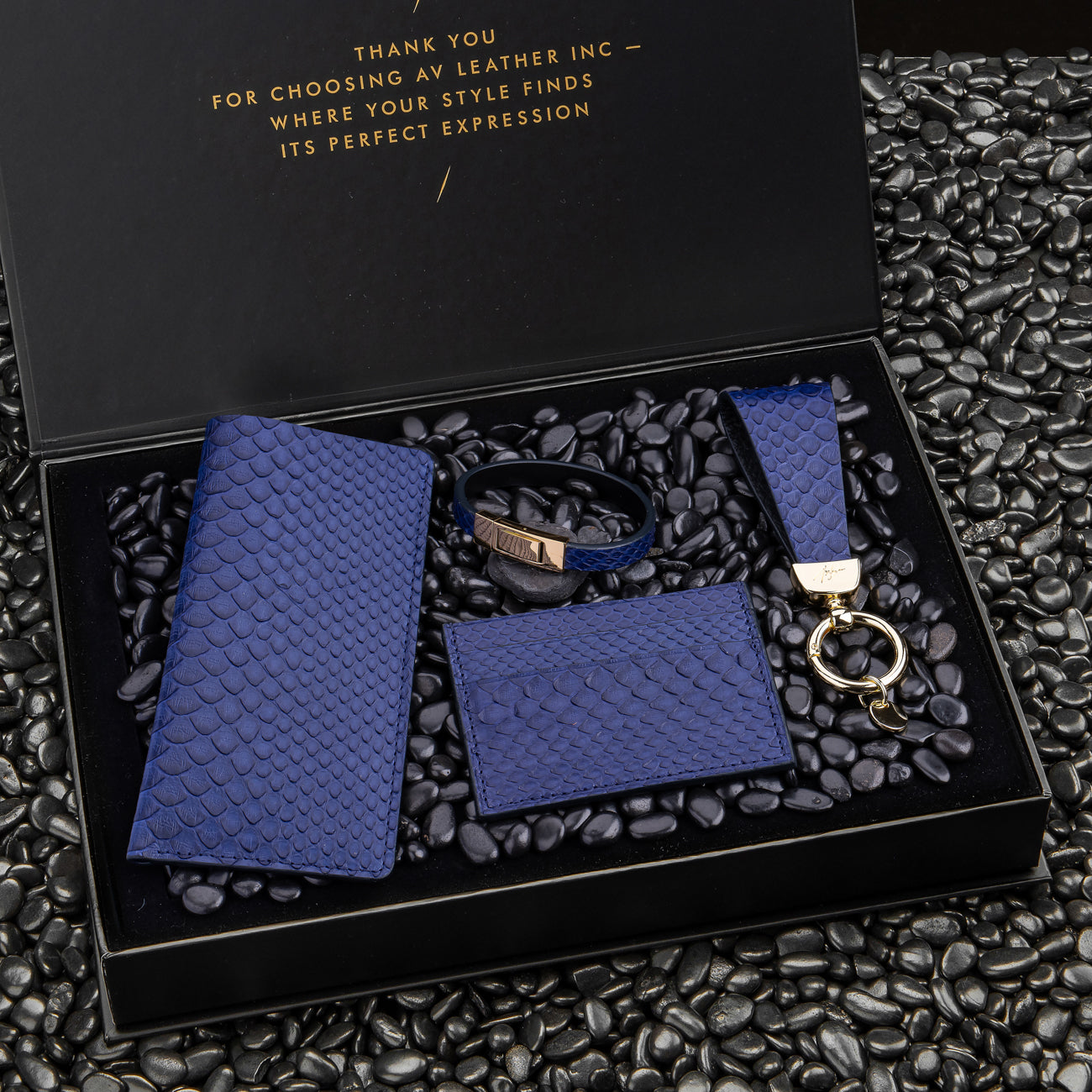 Python Gift Set buy with delivery - A&V