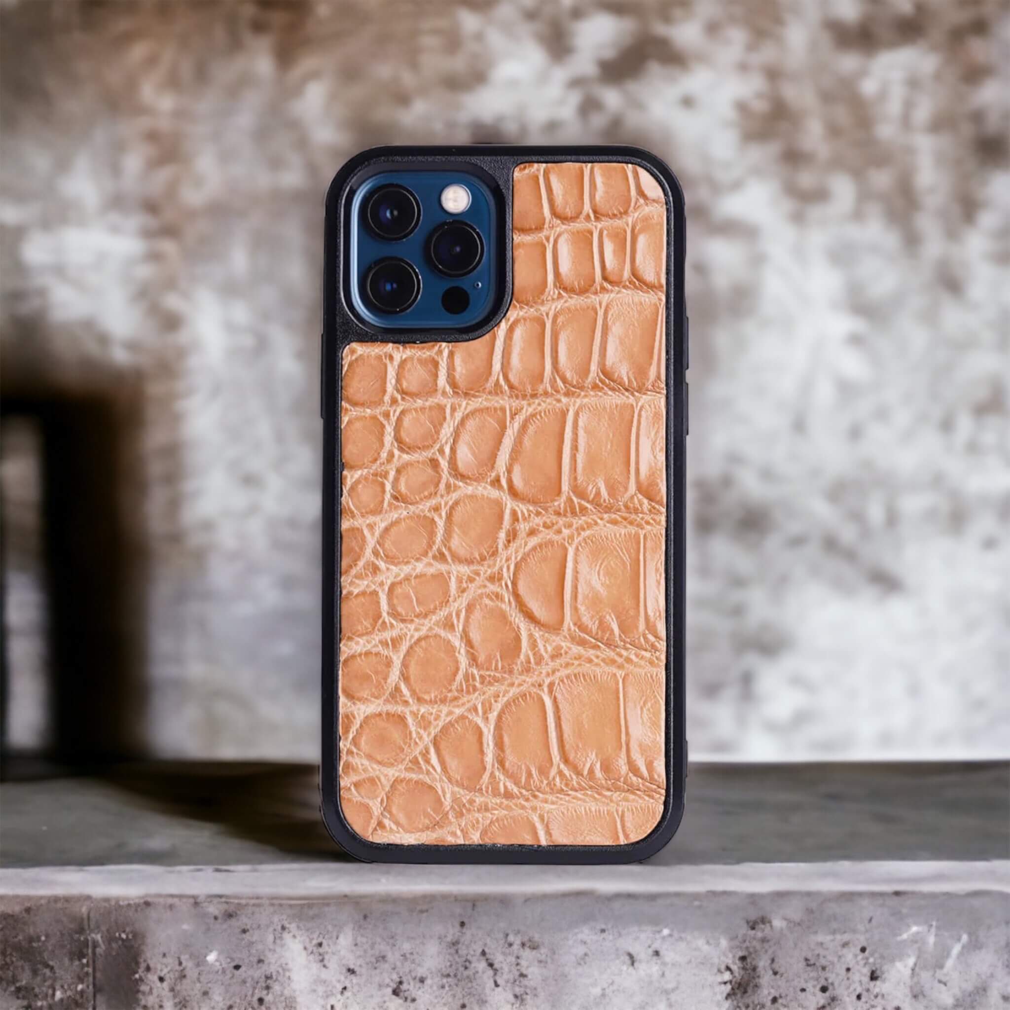 Classic Case For iPhone 12 Pro & 12 in Alligator