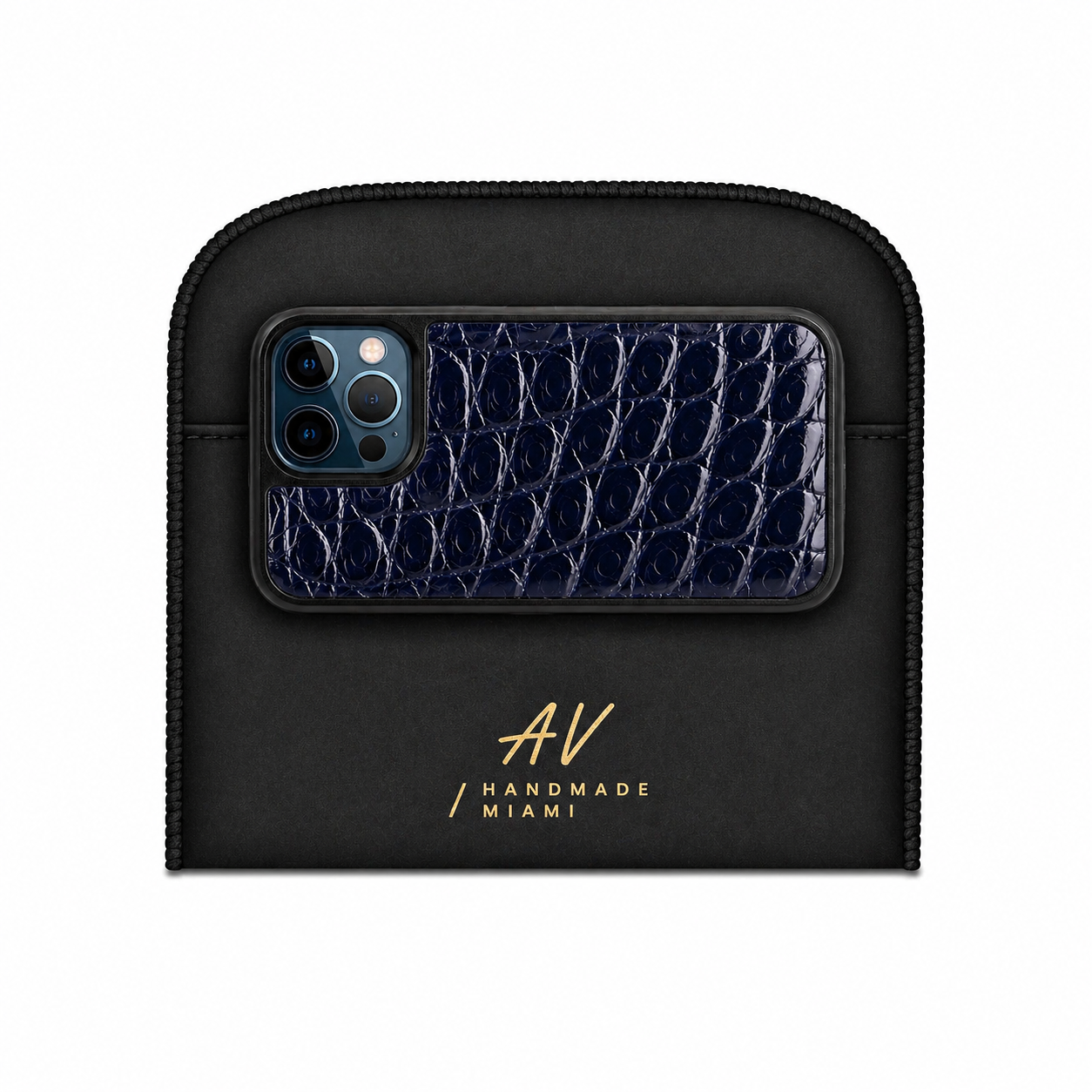 Classic Case For iPhone 12 Pro & 12 in Alligator