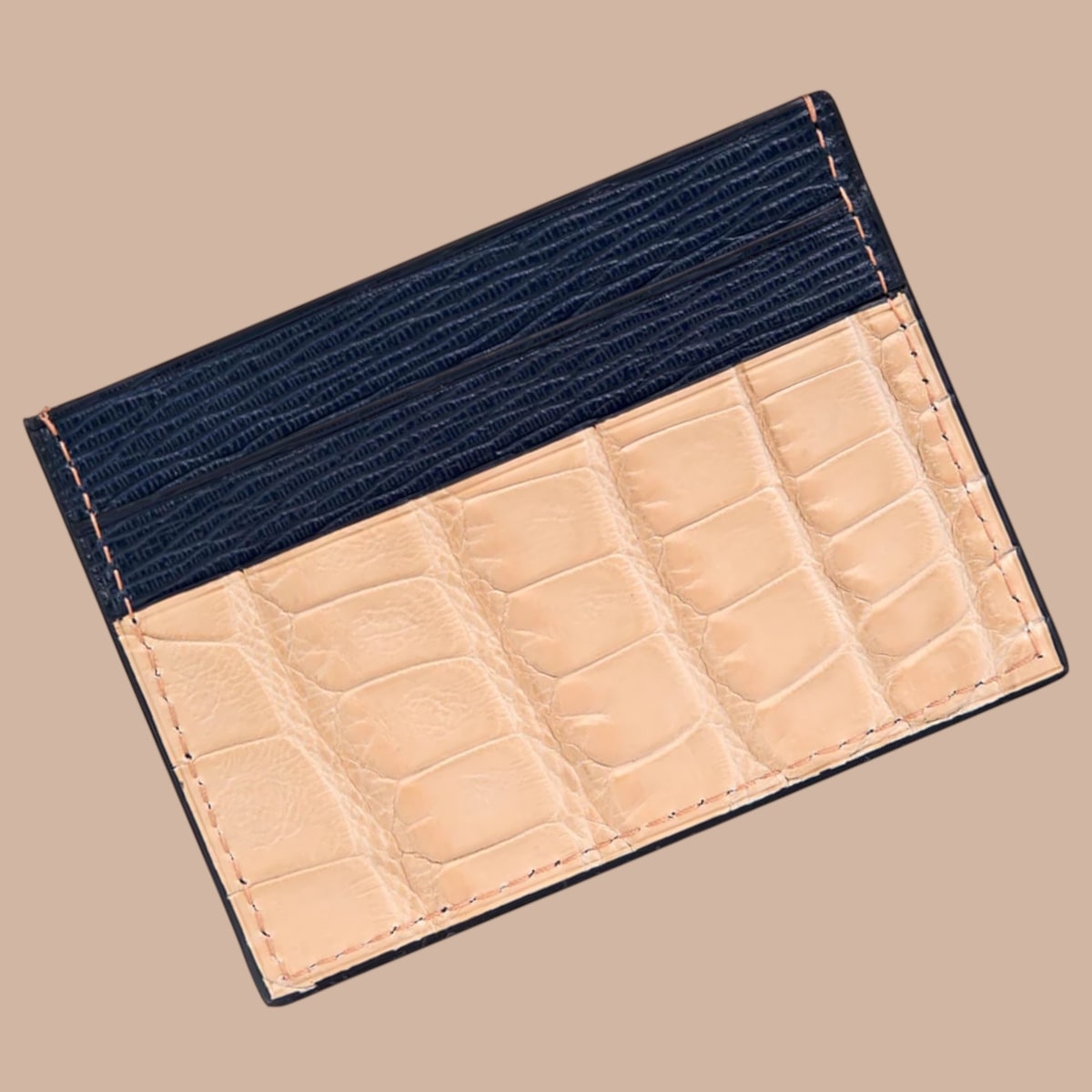 Card Holder in Alligator