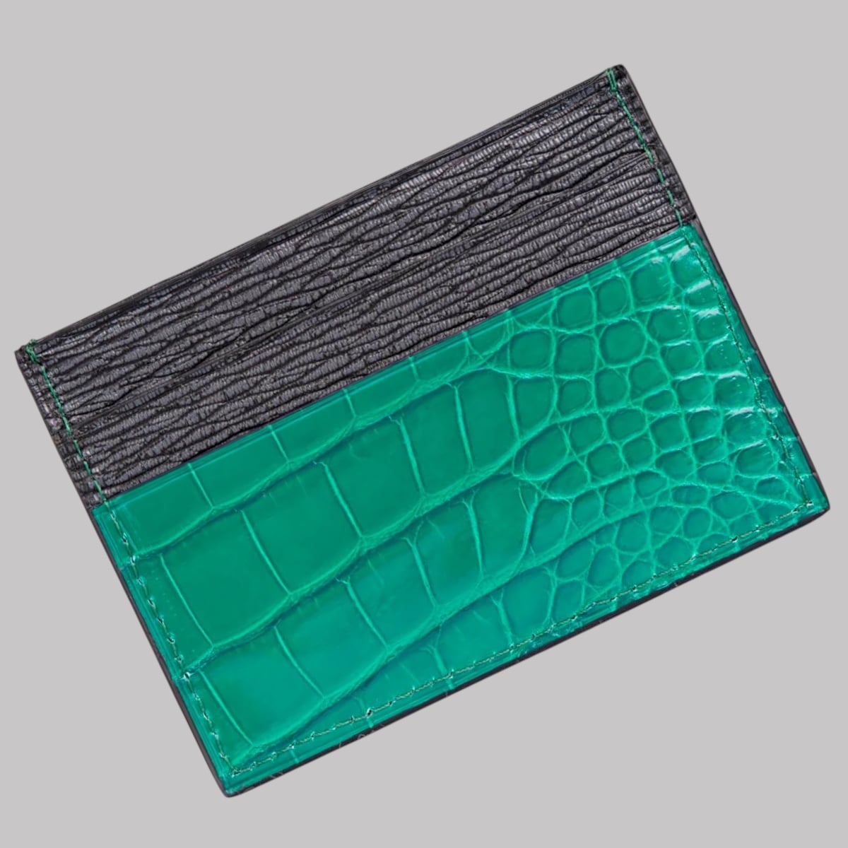 Card Holder in Alligator