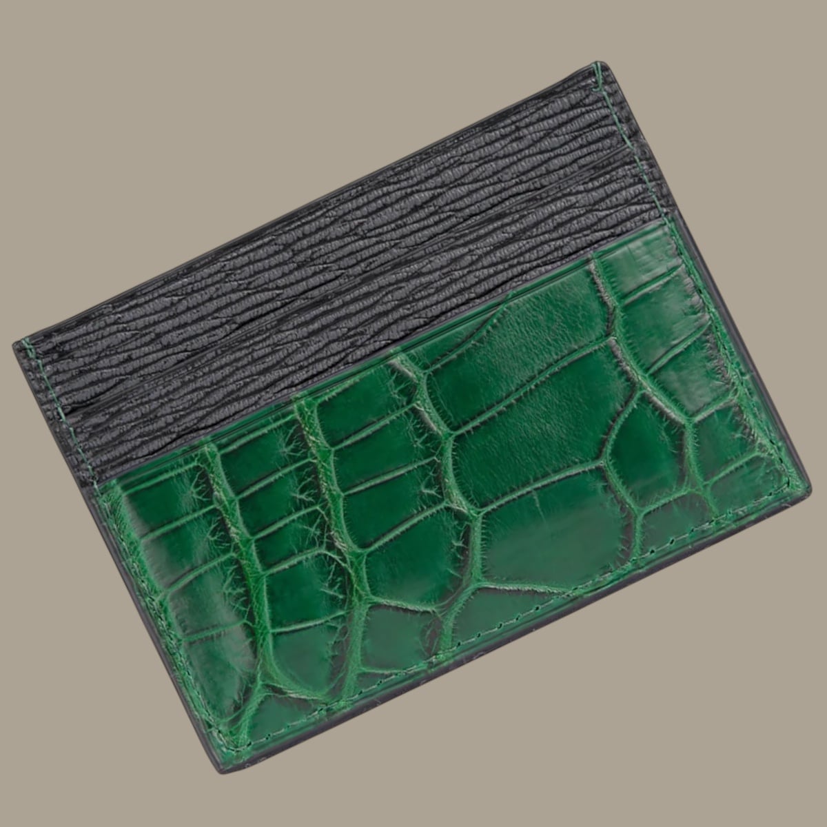 Card Holder in Alligator
