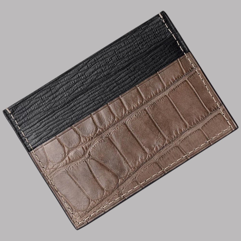 Card Holder in Alligator