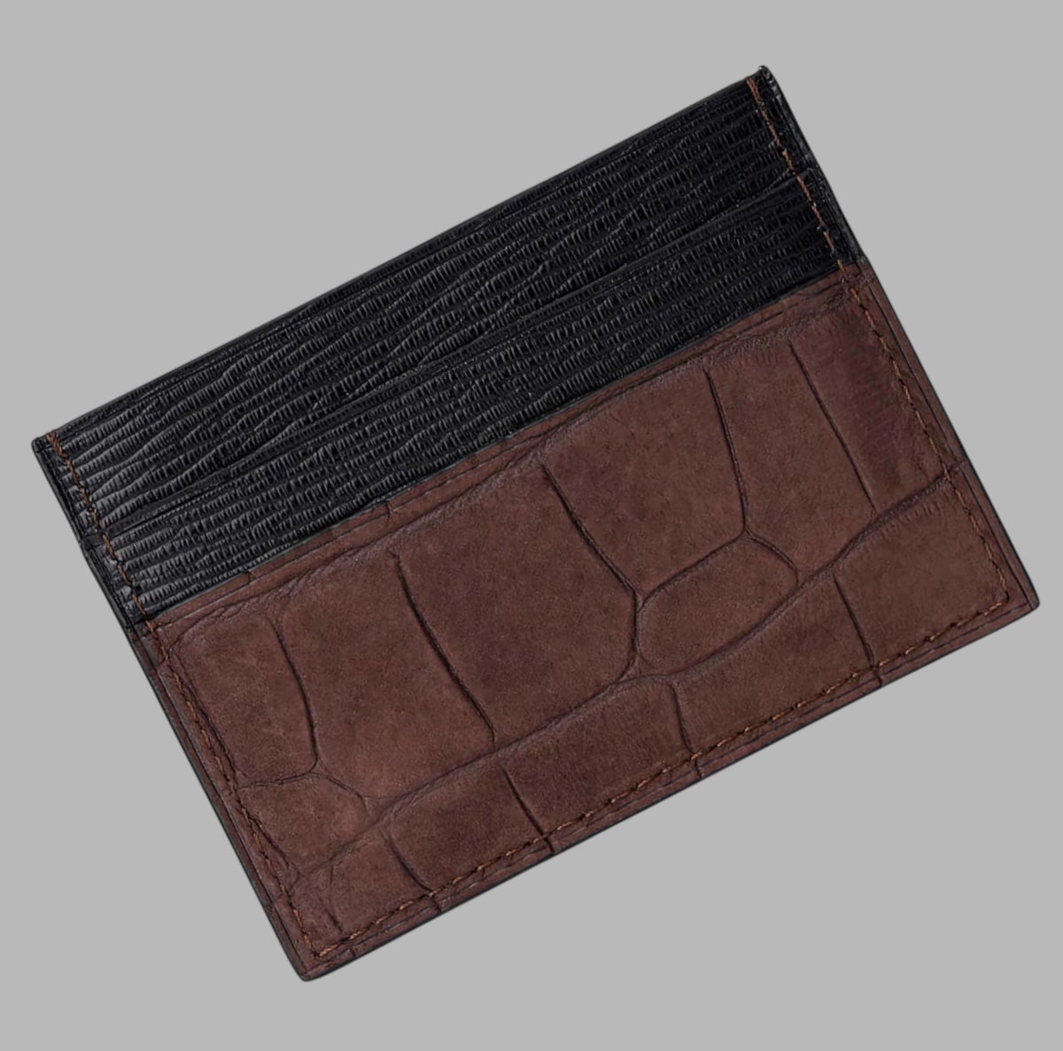 Card Holder in Alligator